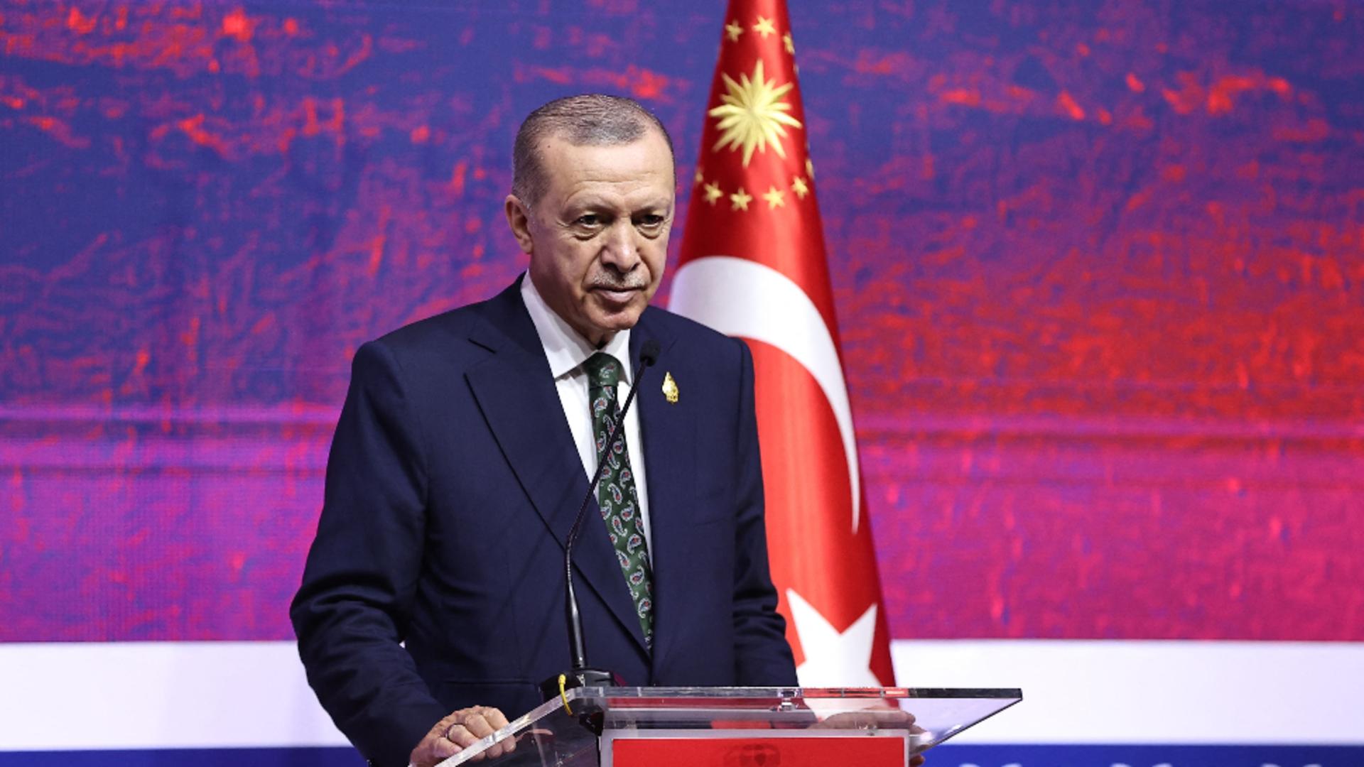 Erdogan, înduplicat. Președintele Turciei spune DA aderării Suediei în NATO