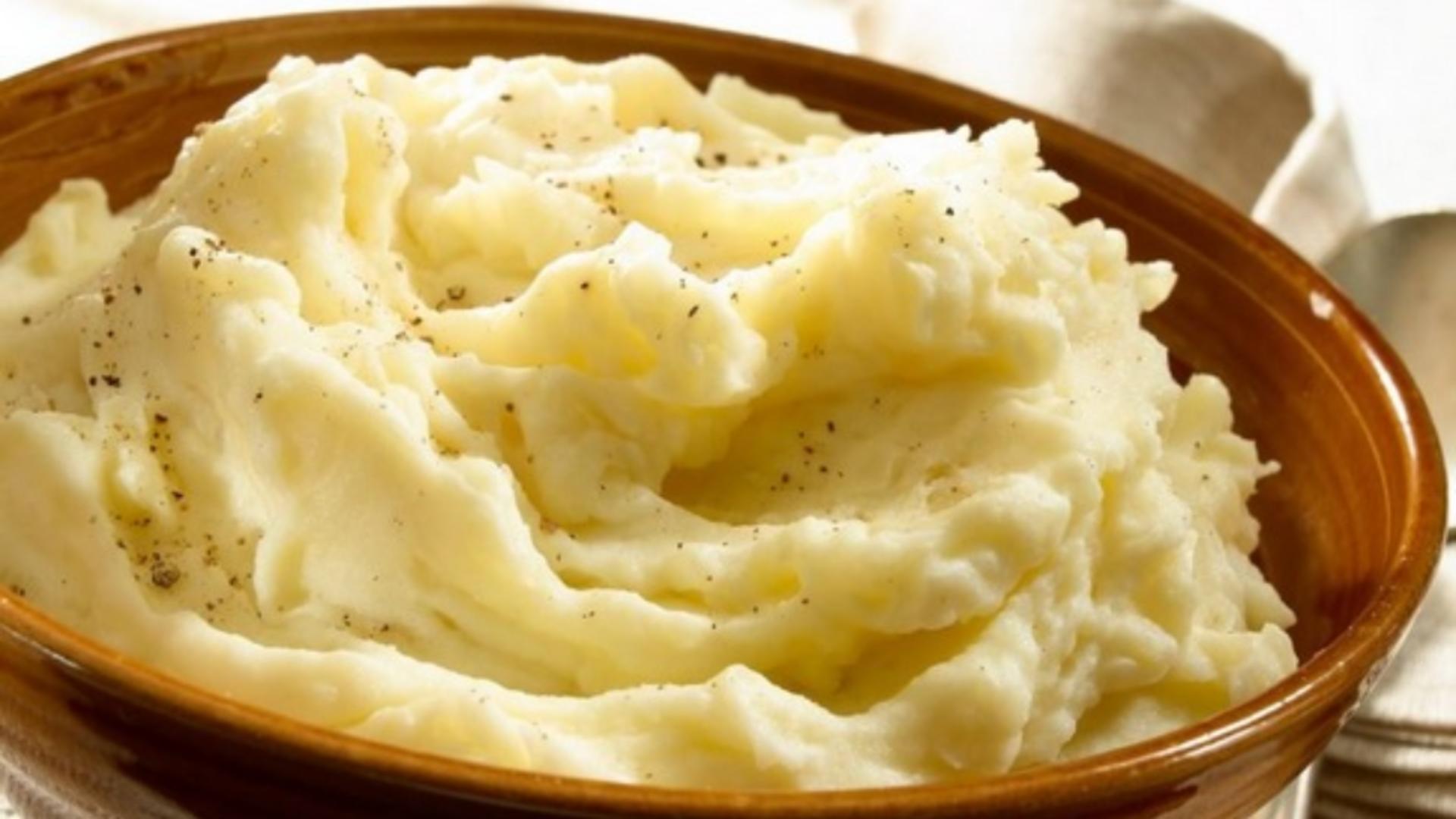 Cea mai sănătoasă rețetă de piure – Ingredientul care îi dă tot gustul