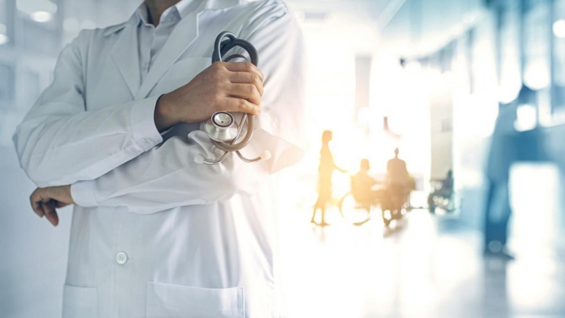 Doi medici de la Institutul „Marius Nasta”, ARESTAȚI pentru luare de mită – Alți 6 inculpați, sub control judiciar