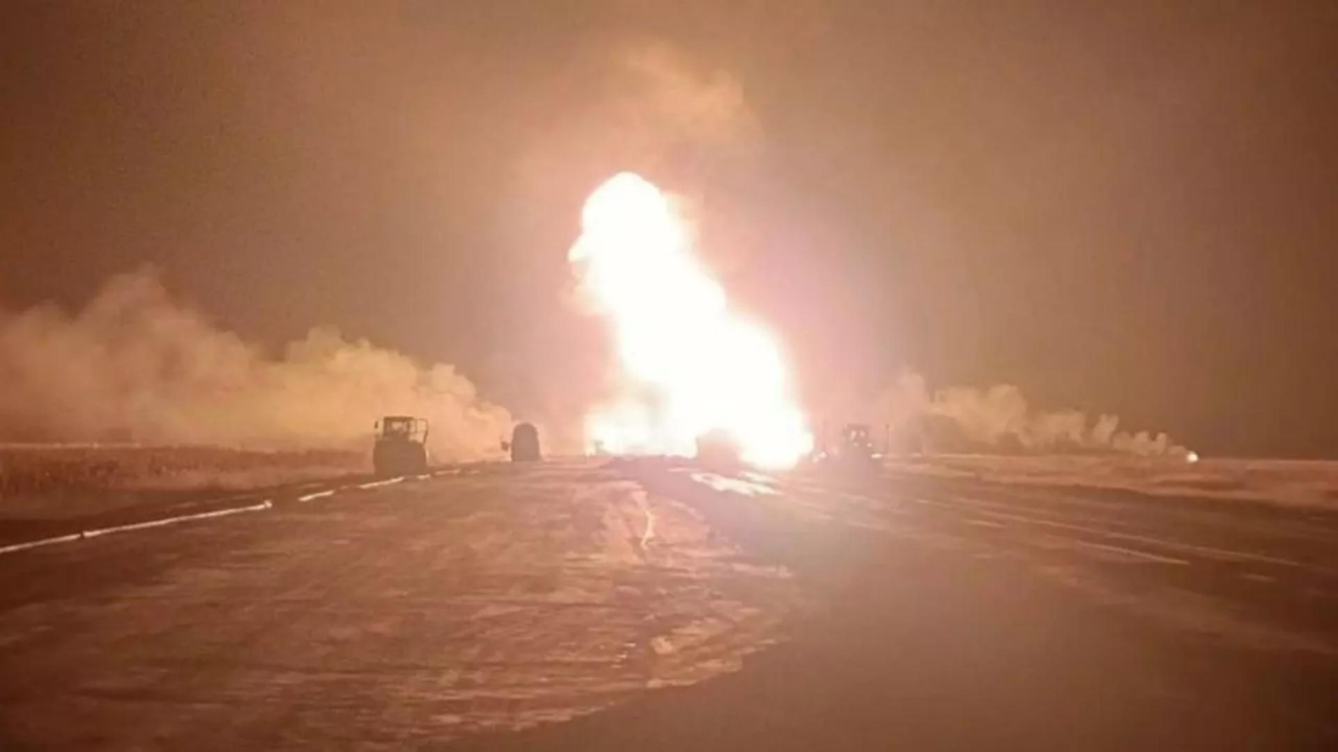Explozia de pe Autostrada Moldovei: Constructorul UMB nu avea voie să organizeze șantier mai aproape de 20 de metri de conducta de gaze