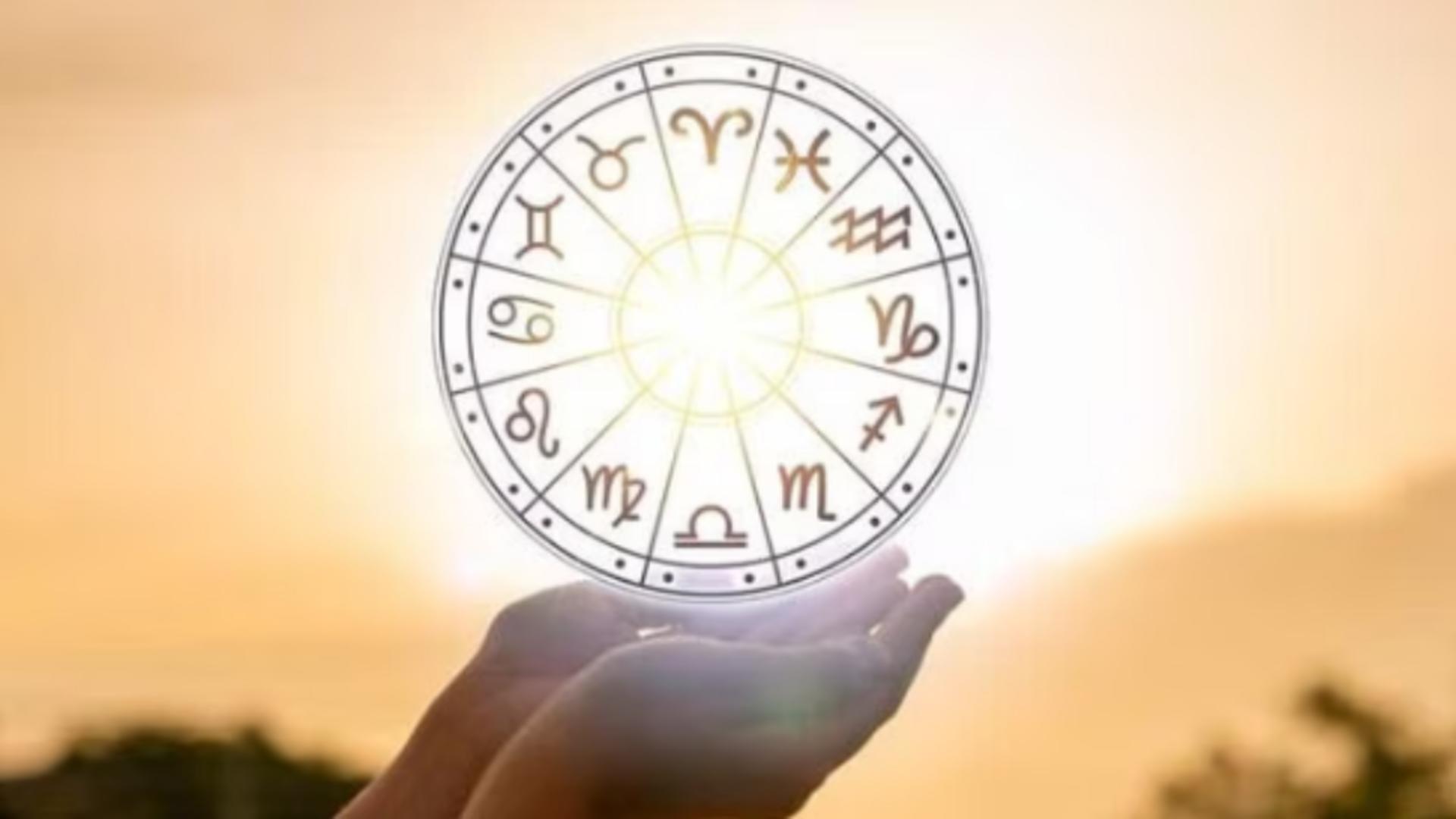 Horoscopul zilei, vineri 22 septembrie 2023. Zodiile, bulversate de conflictul dintre Luna în Sagetator cu Neptun din Pesti. Cum se vor descurca?