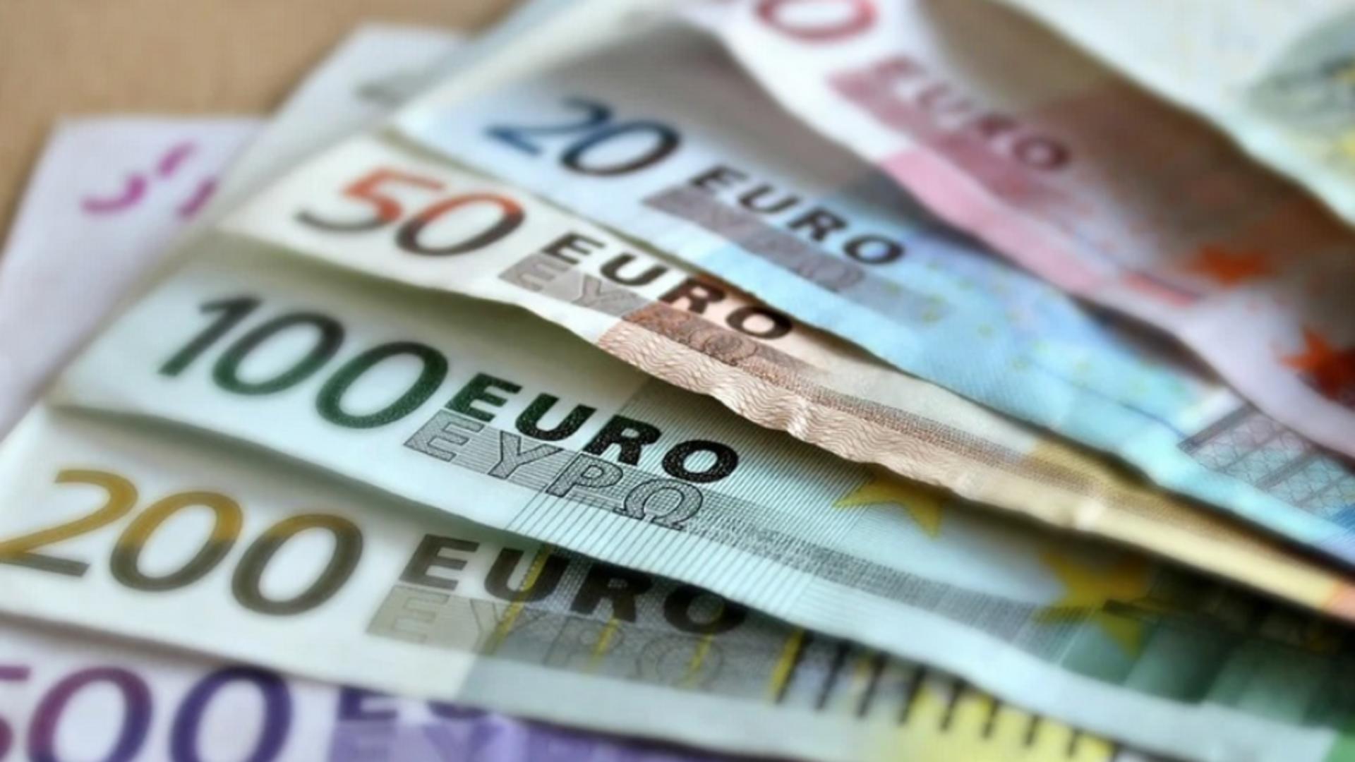 Avertizori de integritate: Șeful spitalelor, denunțat la DNA de o colegă. Ce AVERE uriașă a putut să strângă în 2 ani
