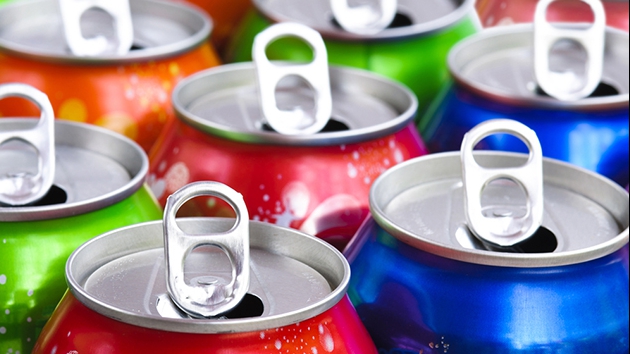 Un pahar de suc acidulat băut zilnic te ucide încet, arată un nou studiu