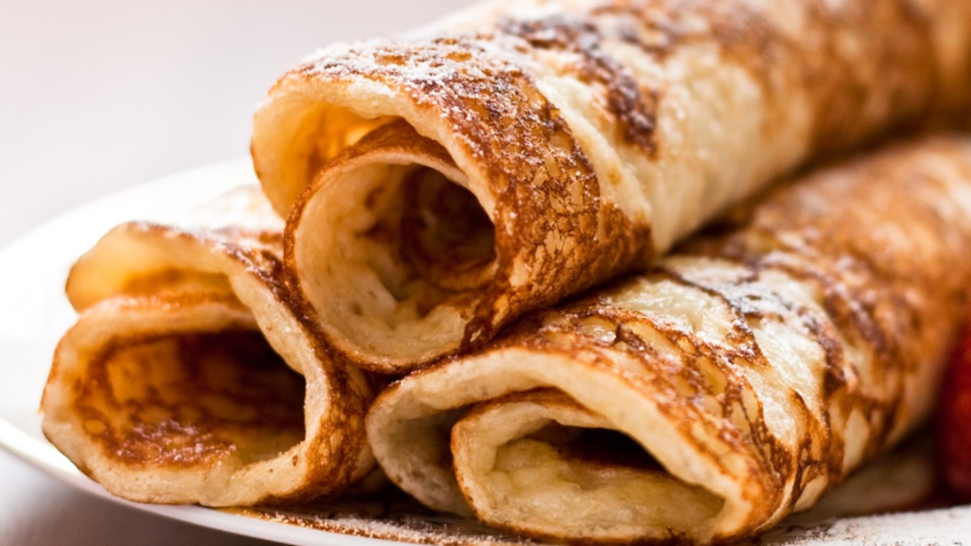 Clătite pufoase cu 2 ingrediente speciale – Rețeta tradițională a celebrei Sanda Marin, cea mai simplă