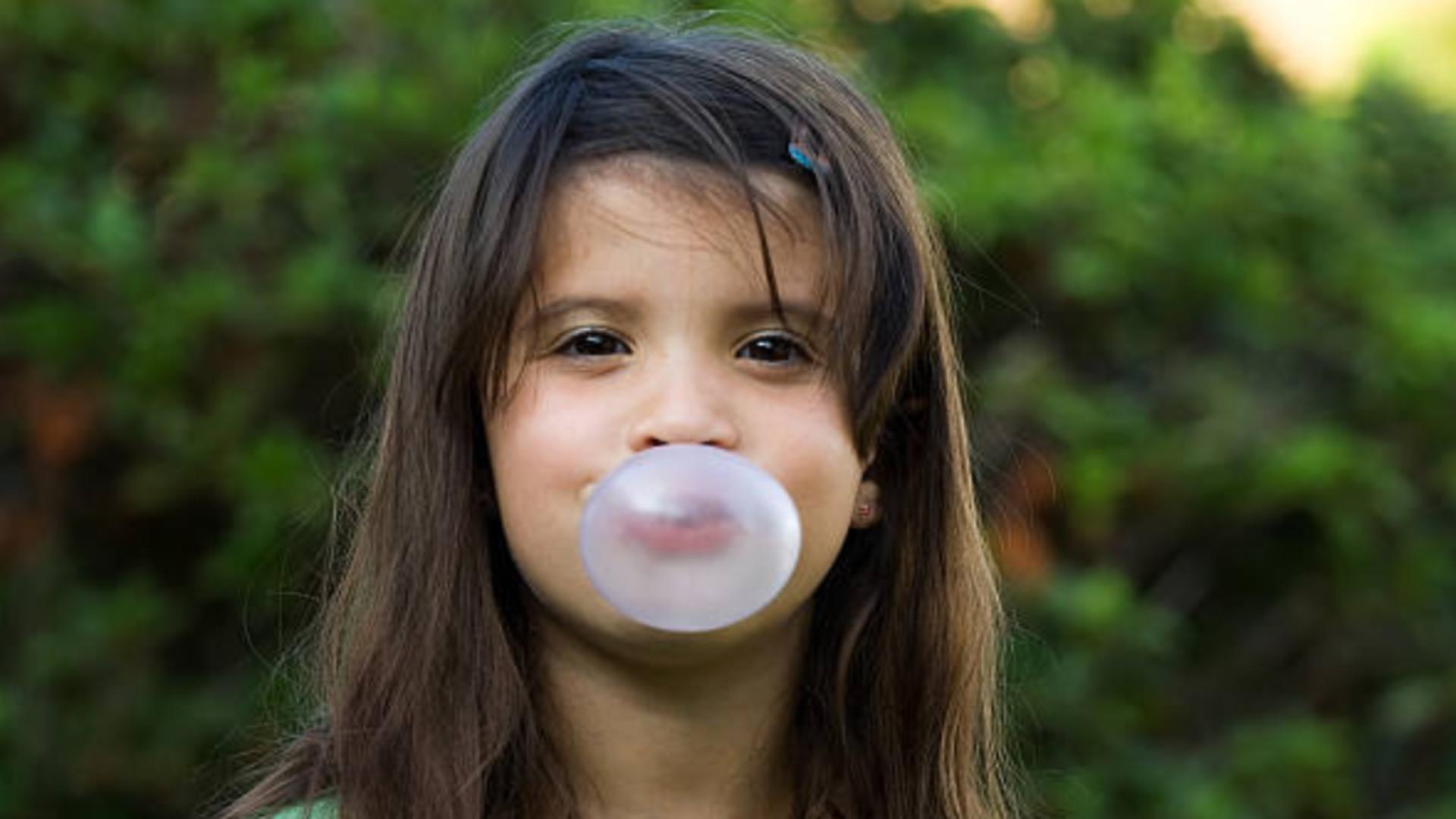 Țara în care este interzis să mesteci gumă. Amenda este usturătoare