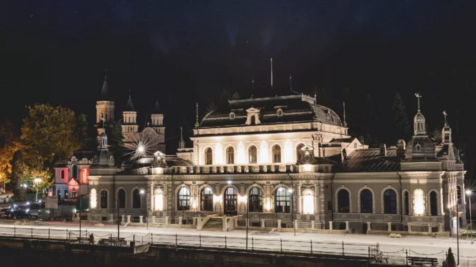 Controverse după ce Înaltpreasfințitul Calinic a sfințit “cazinoul” din Vatra Dornei. Răspunsul înaltului prelat este surprinzător