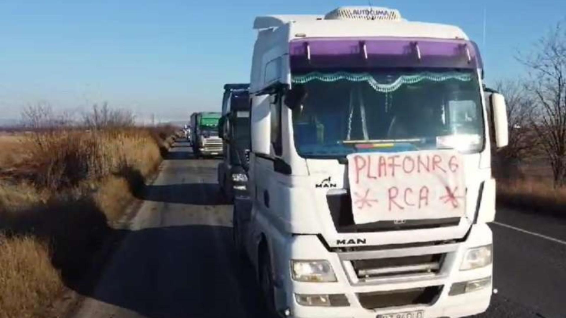 Transportatori și fermieri din Buzău, în drum către București: Protest împotriva creșterii polițelor RCA și accizei la motorină