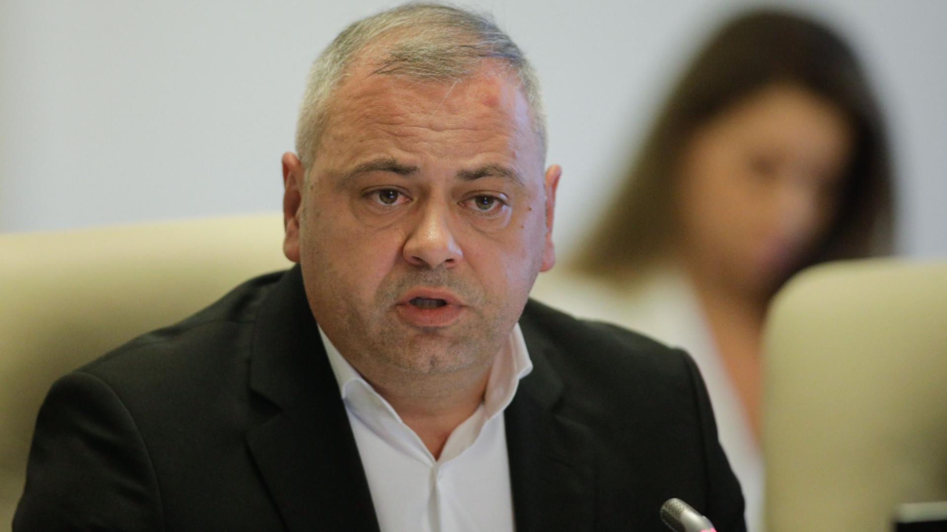 Ministrul Agriculturii, promisiuni pentru fermierii care protestează: „Sunt bani pentru a scoate toate firmele din dificultate”