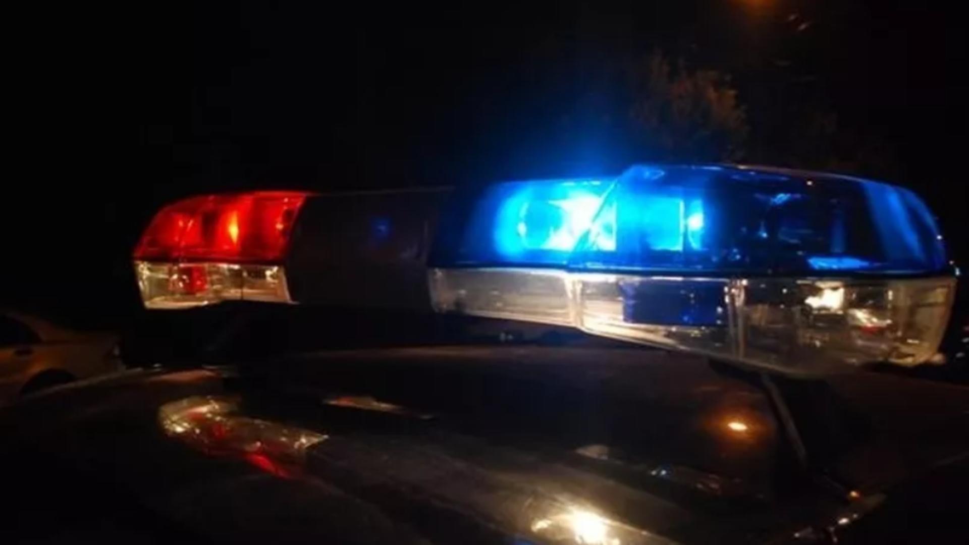 Accident grav în Gorj. O persoană încarcerată, trafic complet blocat