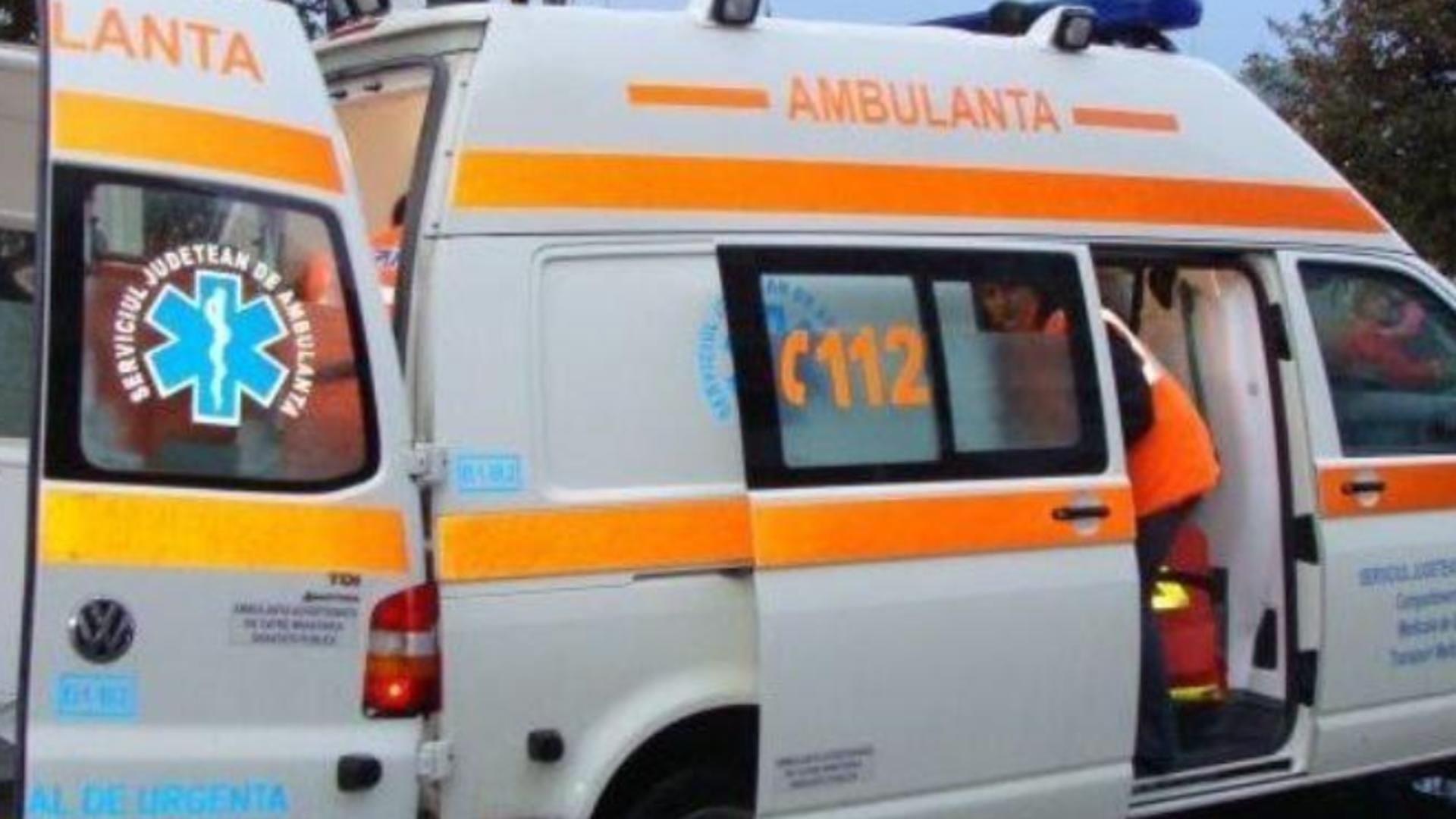 Accident cumplit în Neamț. Trei tineri au murit, iar alţi trei au fost răniţi, după ce maşinile în care se aflau s-au ciocnit violent
