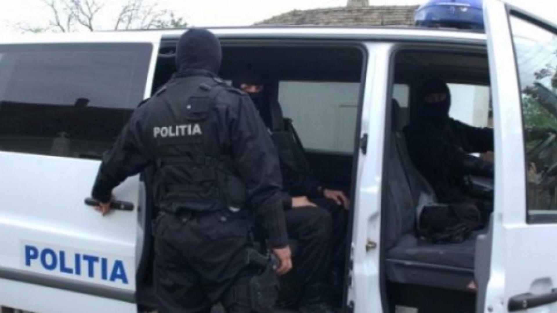 Parcheziții ample la traficanții de droguri din Cluj. Elevii și adolescenții, principalii clienți ai dealerilor