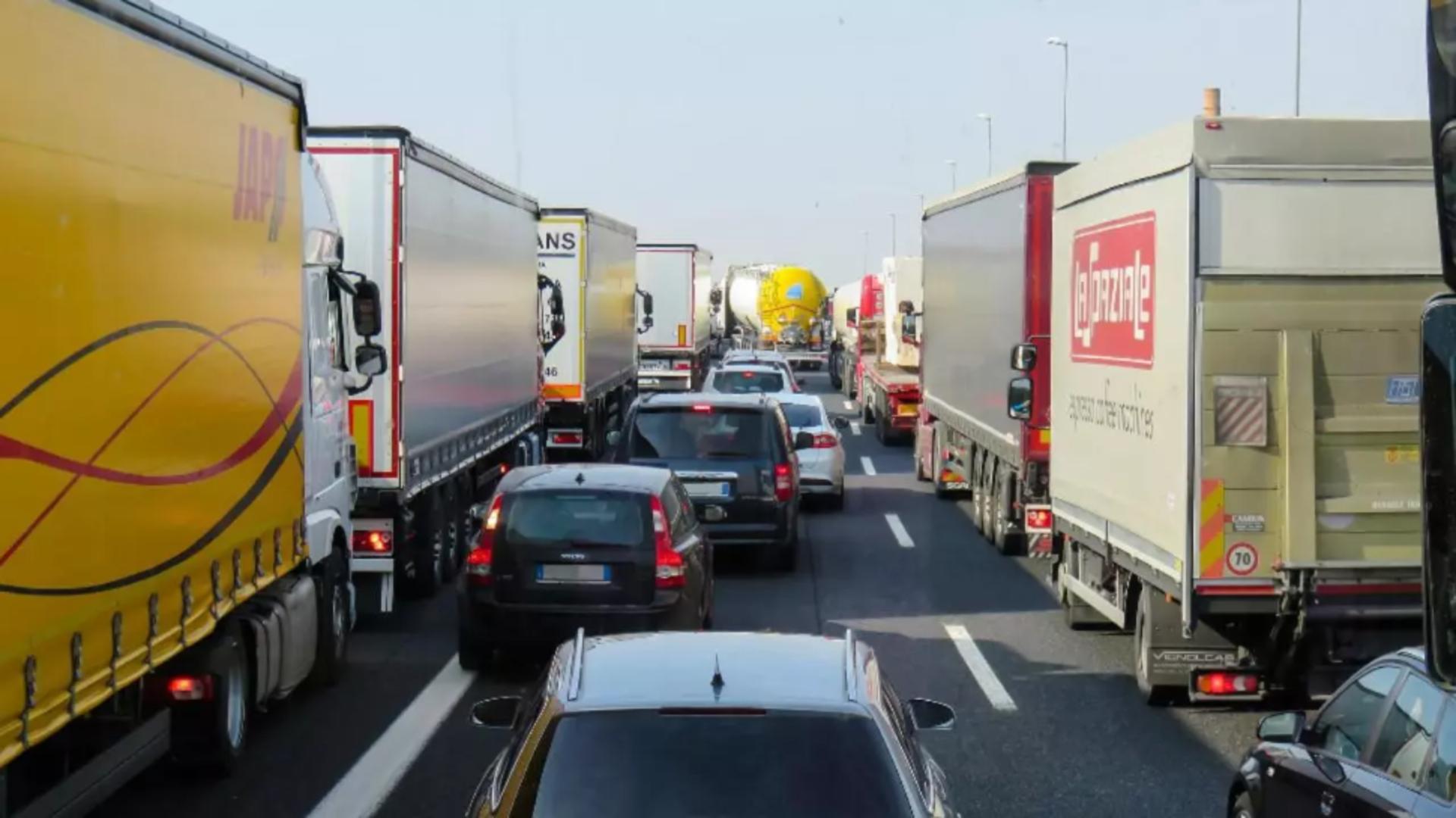 Atenționare de la MAE. Sunt vizați românii care pleacă în Bulgaria. Restricții chiar de 1 Mai