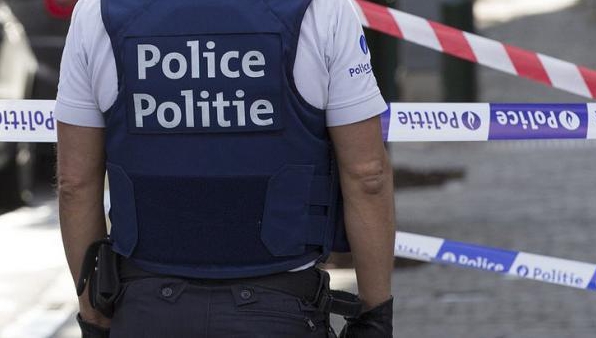 O persoană a murit și o alta a fost rănită într-un atac cu cuțitul la Bordeaux, Franța. Atacatorul a fost ucis de poliție