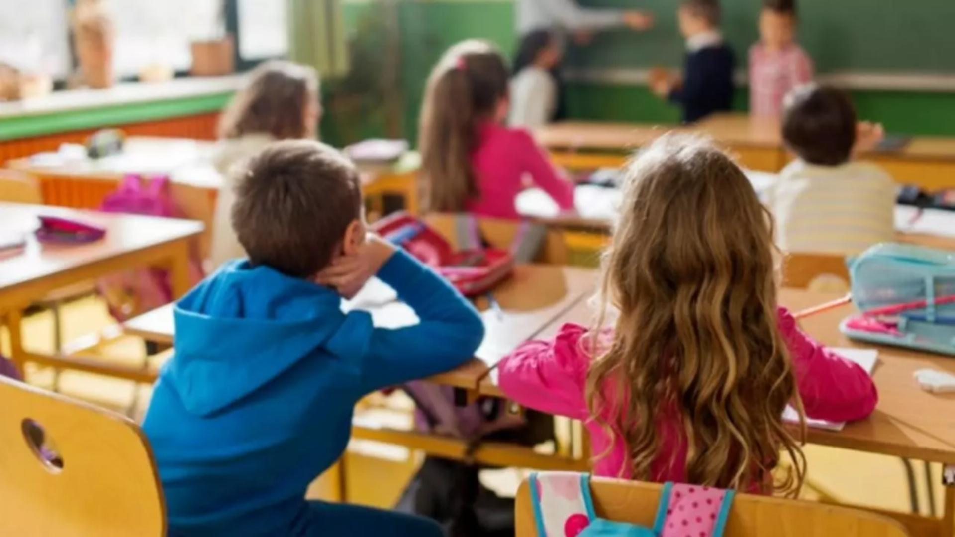 Administraţia Spitalelor Bucureşti: 22.000 de copii şi adolescenţi din România suferă de afecţiuni psihice