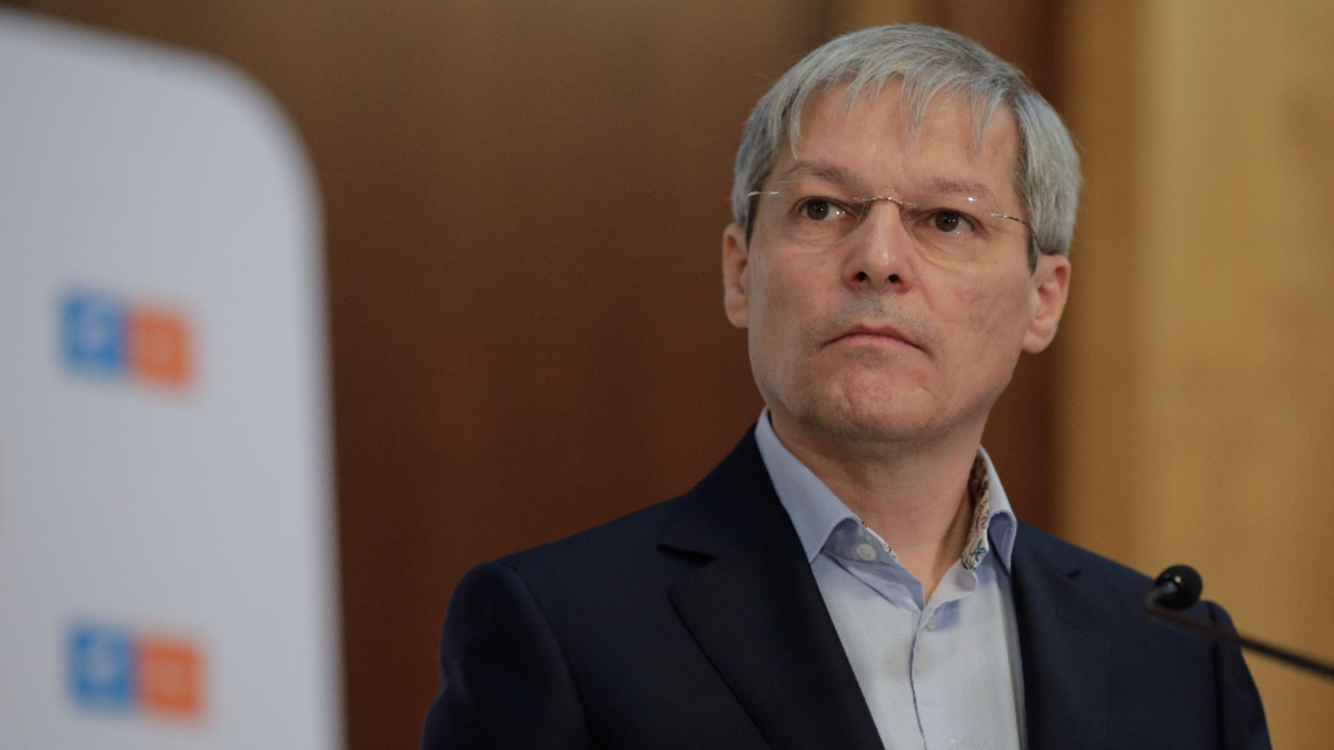 Dacian Cioloș nu are încredere în rezultatele de la exit-poll: „Sunt neconcludente și plătite de PSD și PNL”