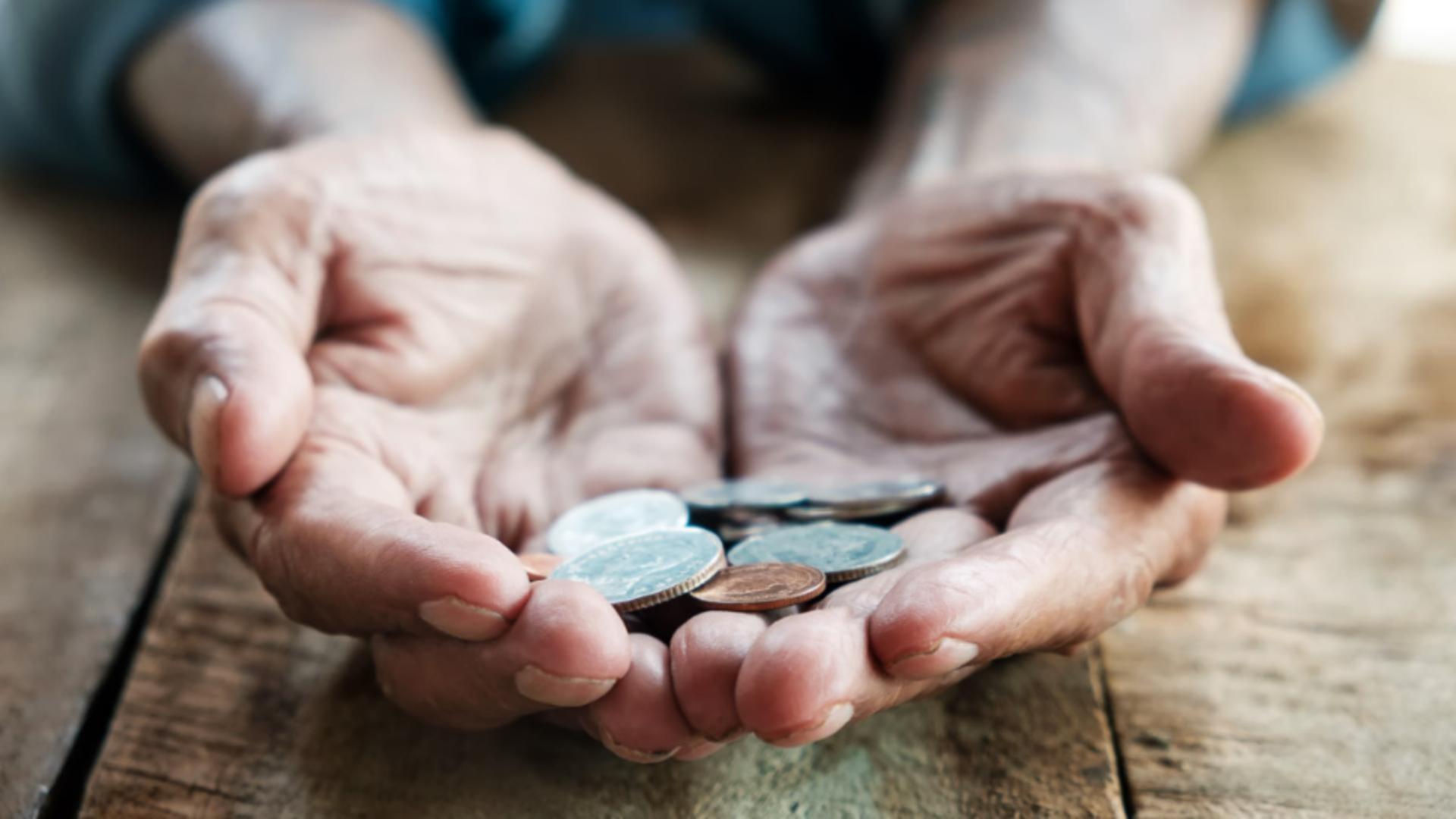 Recalcularea PENSIILOR. Deciziile vor fi distribuite începând cu 1 iulie! 3 milioane de pensionari beneficiază de a doua majorare