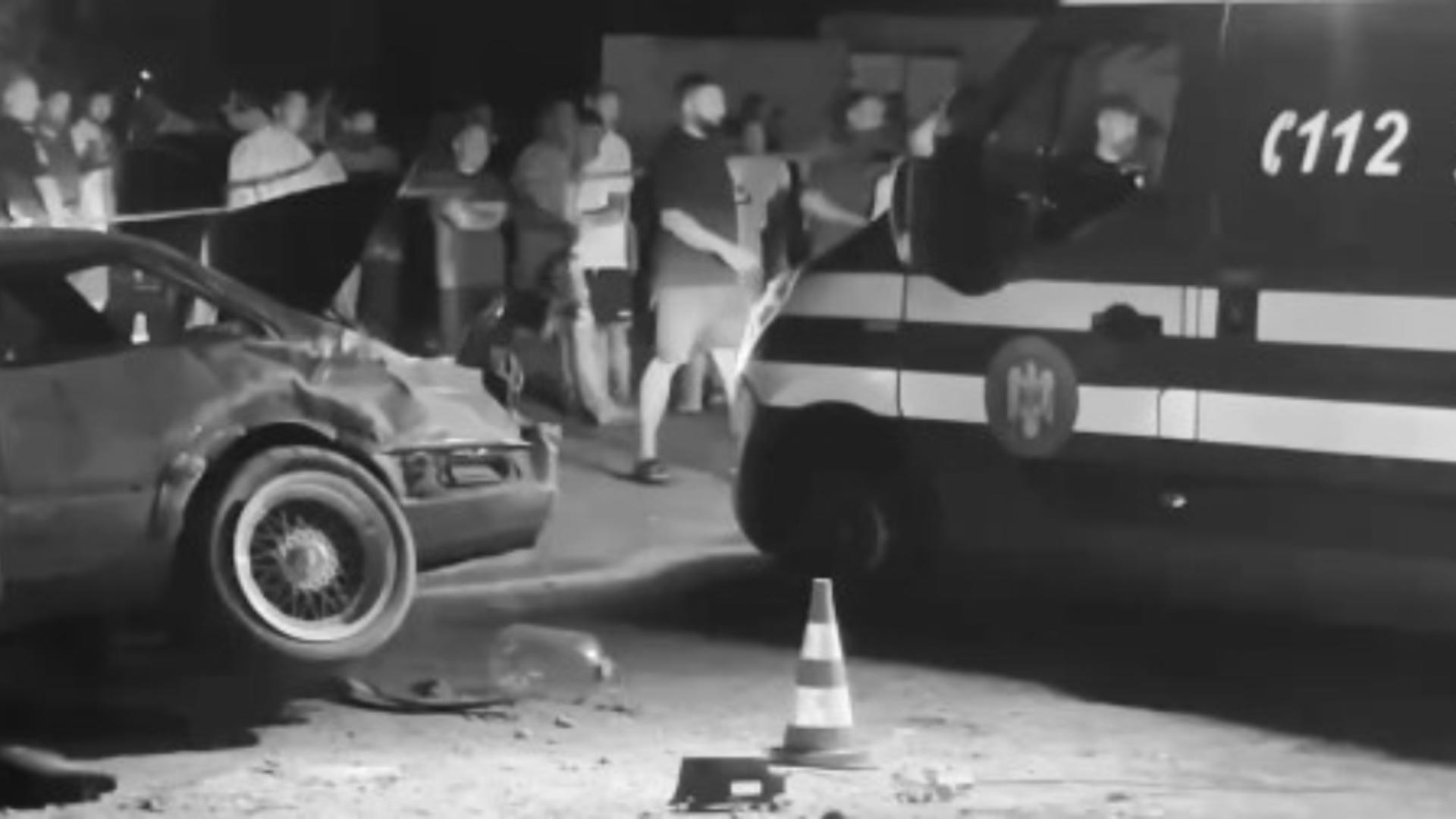 Accident mortal pe șoseaua de centură a Capitalei. Un șofer a intrat cu mașina în bordură, apoi s-a răsturnat de mai multe ori – VIDEO