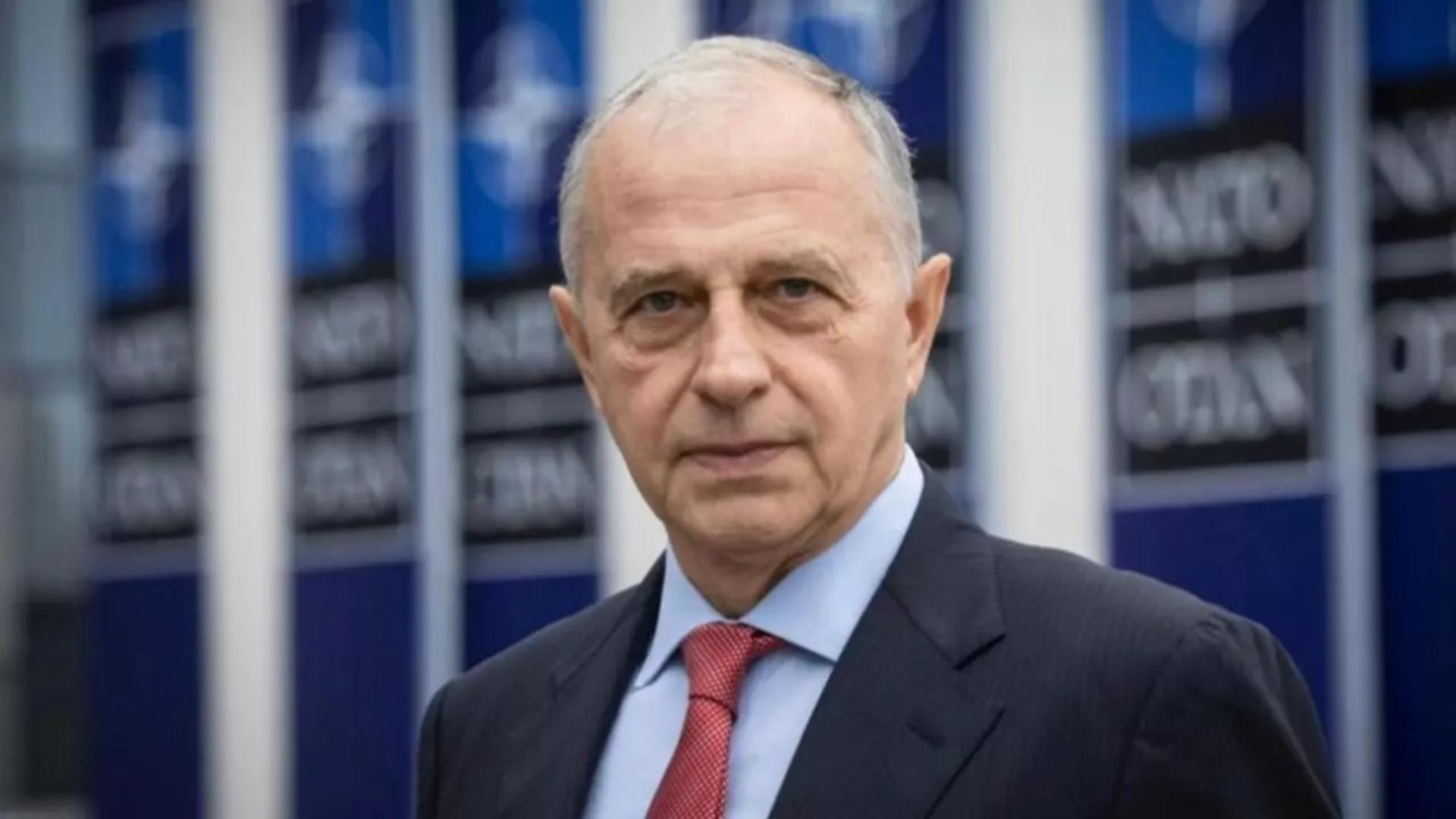 Mircea Geoană susține în continuare că nu a luat de la alții ca să pună la el: „Doar 0,84% din teza mea de doctorat este plagiată”