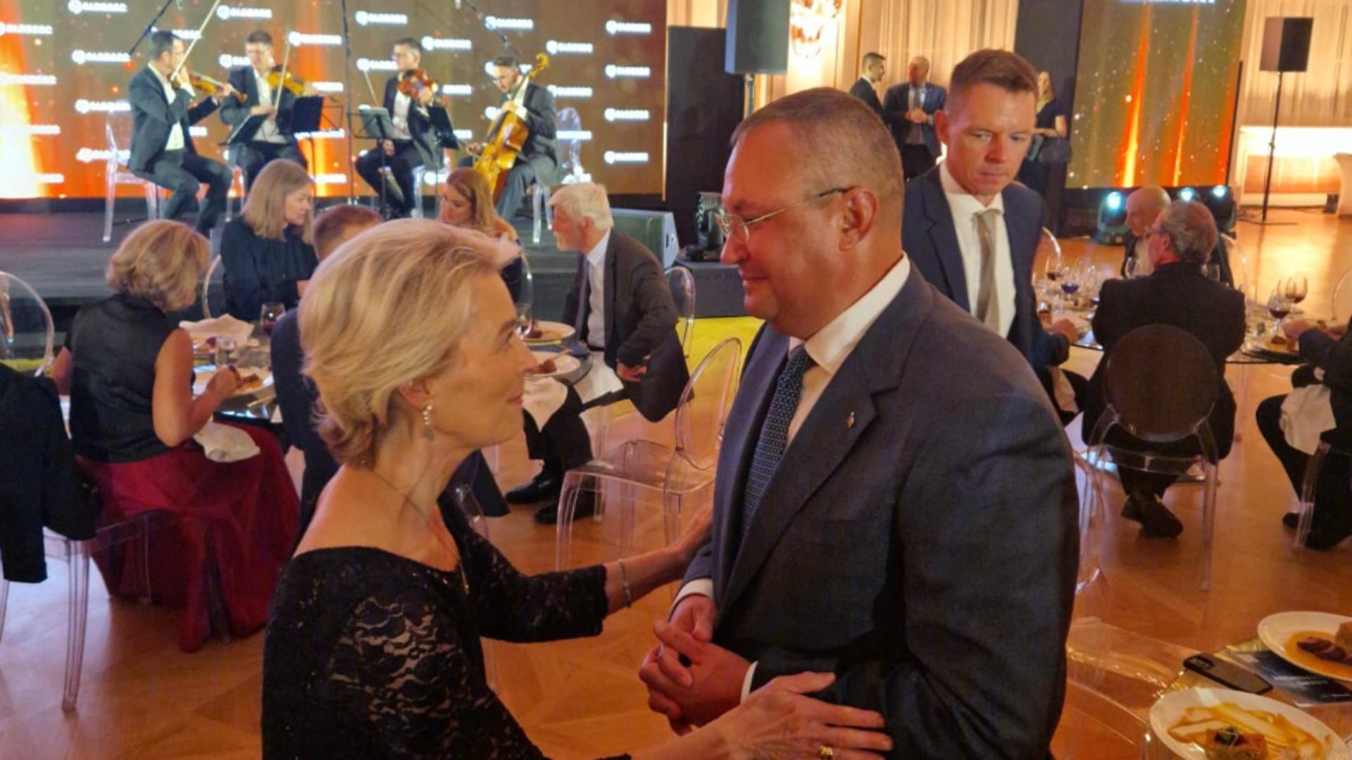 Nicolae Ciucă, întâlnire cu Ursula von der Leyen la Globsec Forum 2024. Gestul de prietenie făcut de șefa Comisiei Europene către liderul PNL