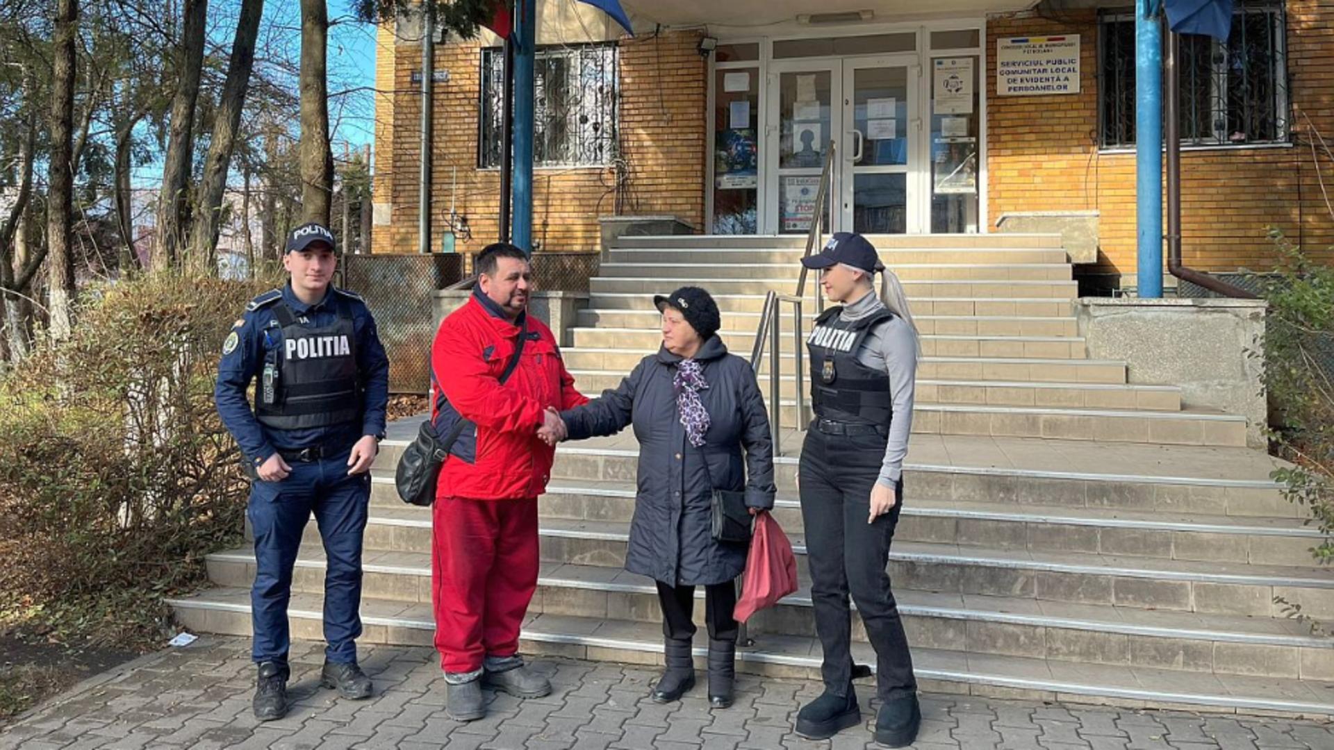 O pensionară din Petroșani a găsit 10.000 de lei pe stradă și i-a dus la poliție