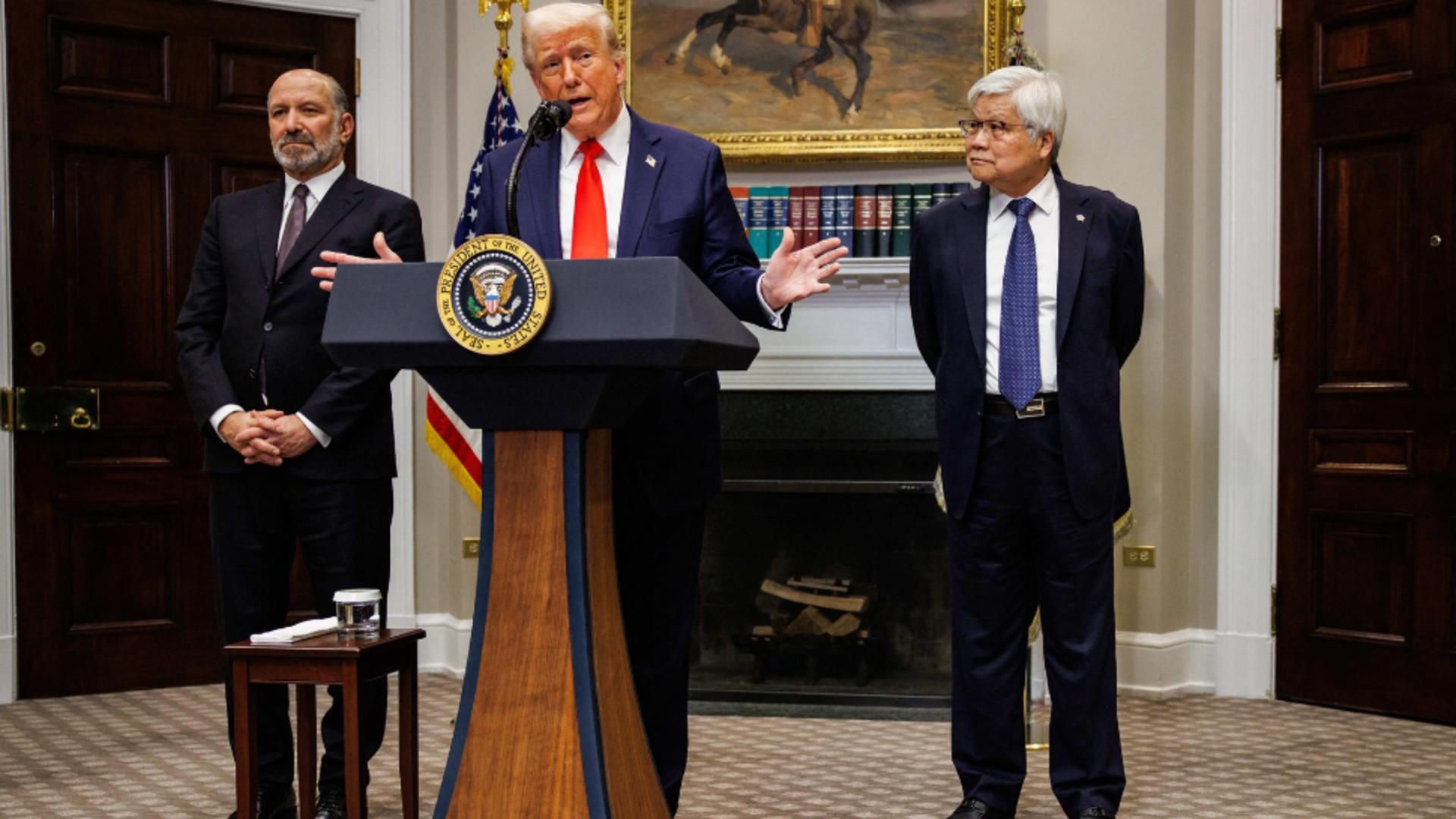 SURSE. Statele Unite blochează livrările de armament către Ucraina. Trump a evitat un răspuns concret