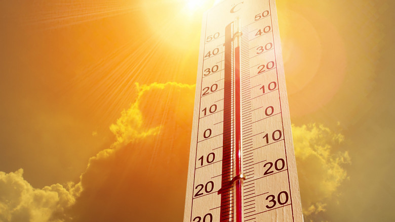 Cod galben de caniculă în aproape jumătate din țară: temperaturi deosebit de mari, disconfort termic