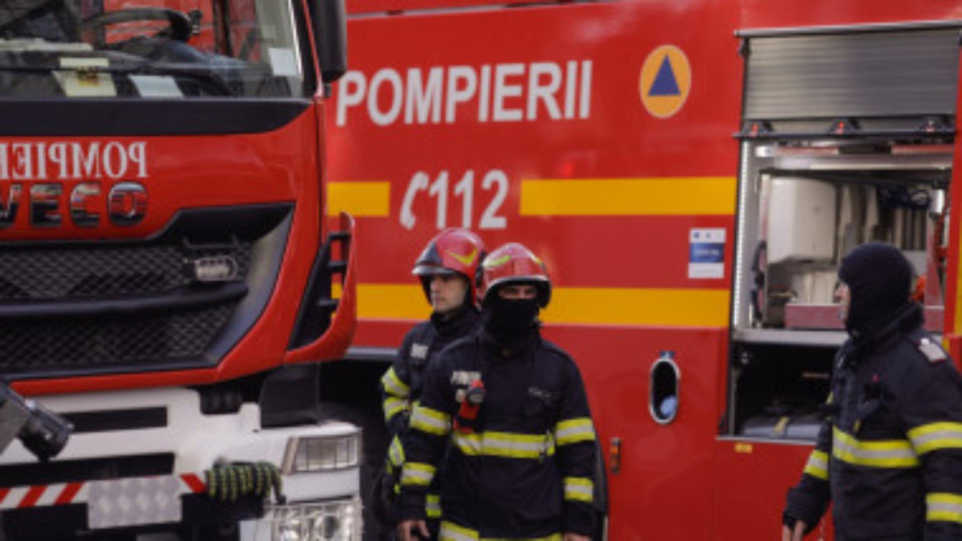 De Revelion, salvatorii vor fi la datorie. Aproape 5000 de pompieri vor fi mobilizați în minivacanța de An Nou. Recomandări de prevenție pentru populație