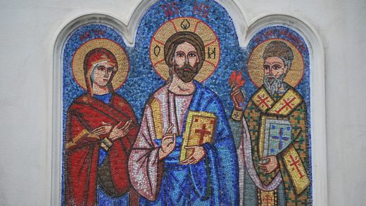 Creștinii îi prăznuiesc pe Sfinții Mucenici Mina Calicheladu, Ermogen și Evgraf, alături de alți cuvioși și martiri ai Bisericii