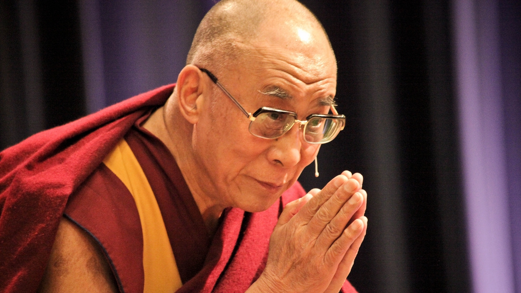 26 de reguli de viață ale lui Dalai Lama. Sfaturile liderului tibetan, pentru o viață echilibrată și fericită