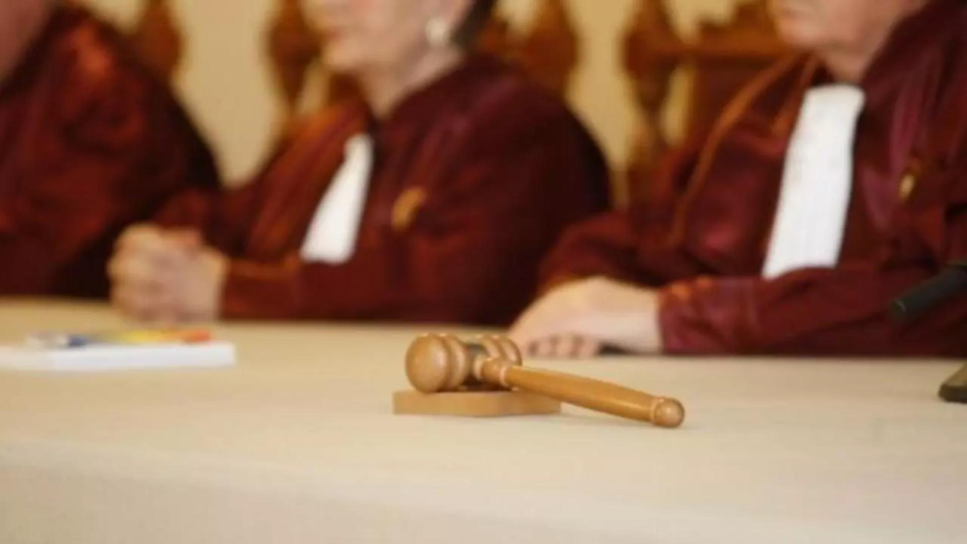 CCR amână din nou decizia privind reforma pensiilor speciale! Noul termen: pe 11 ianuarie