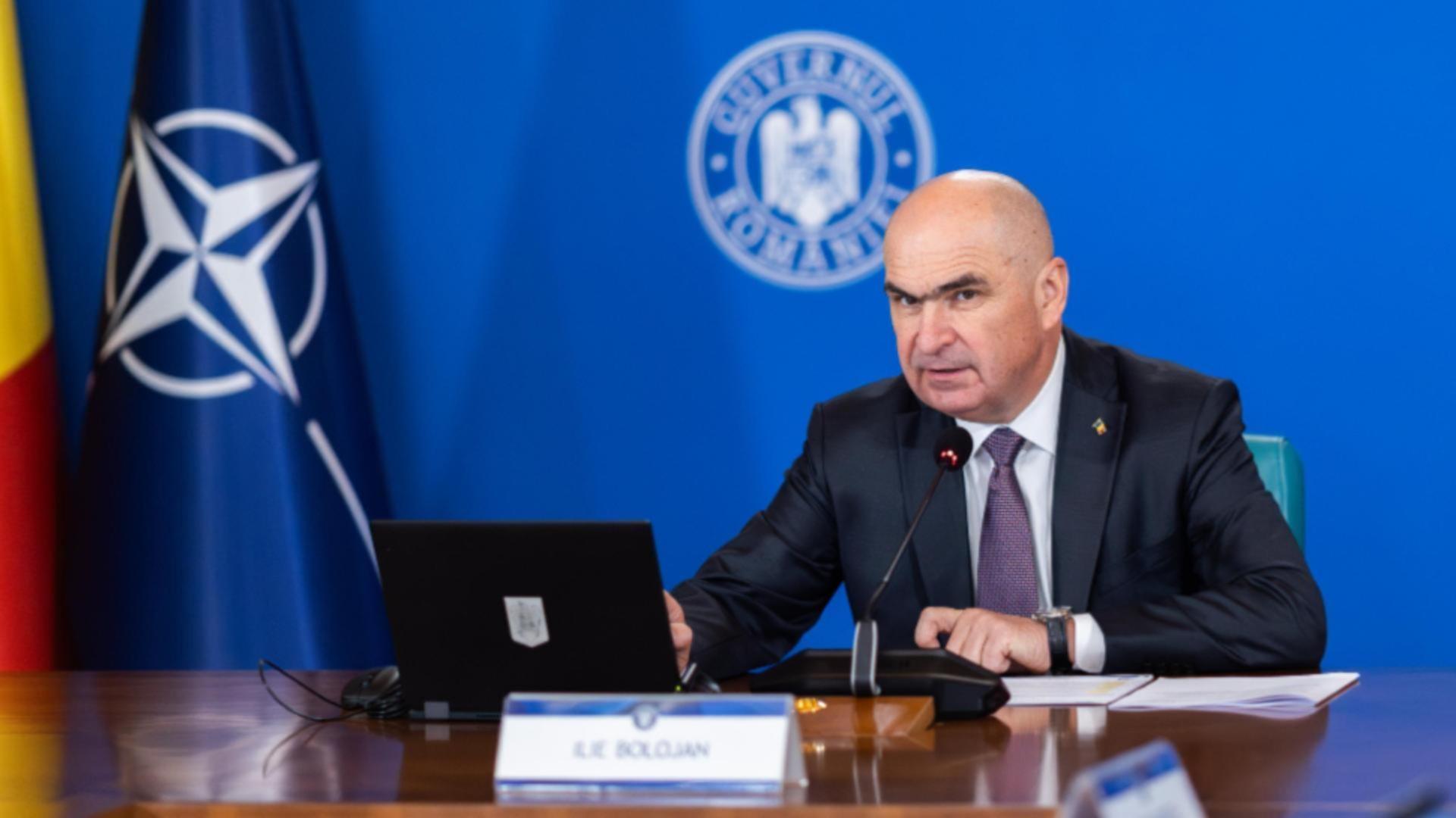 Guvernul Bolojan pregătește zeci de mii de concedieri. Ședință de foc în coaliție: Reforma care pune sub semnul întrebării viitorul Executivului
