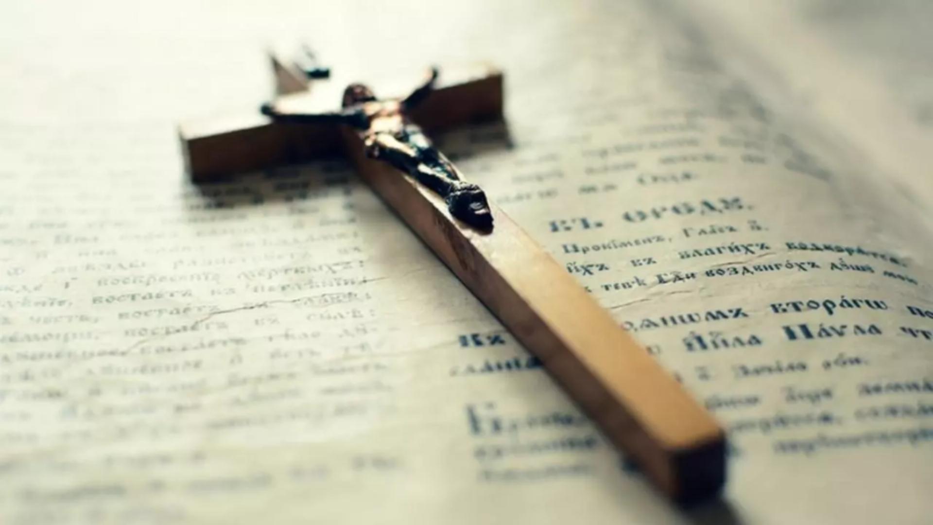 Sărbătoare 20 ianuarie. Sfântul Eftimie cel Mare, pomenit de Biserică. Cruce neagră în calendar