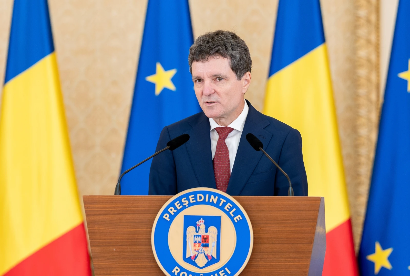 Nicușor Dan, despre varianta unui guvern PSD-AUR: „Nici împreună nu au majoritate”